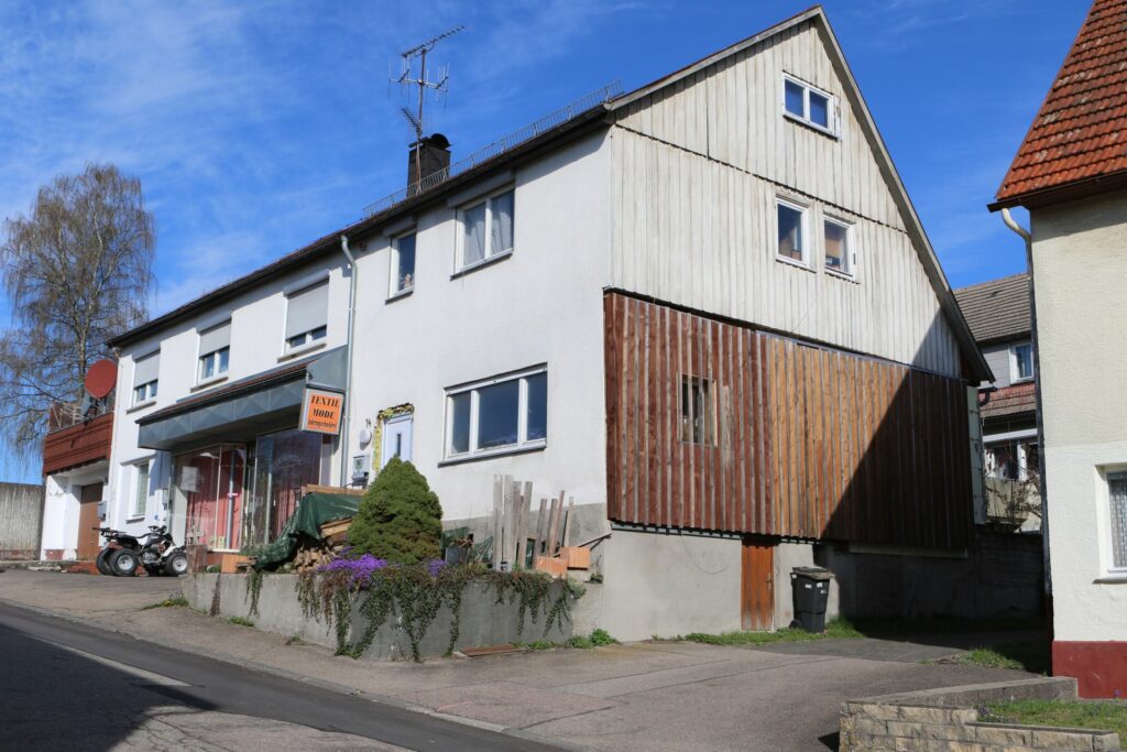 Gschwend - Friedhofstraße - Hausnummer 16 - 2020000000