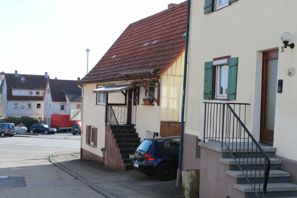 Gschwend - Friedhofstraße - Hausnummer 1 - 2020000000